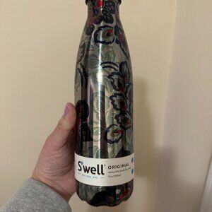 S'well Water Steel Bottle 17oz. Floral Design NEW
